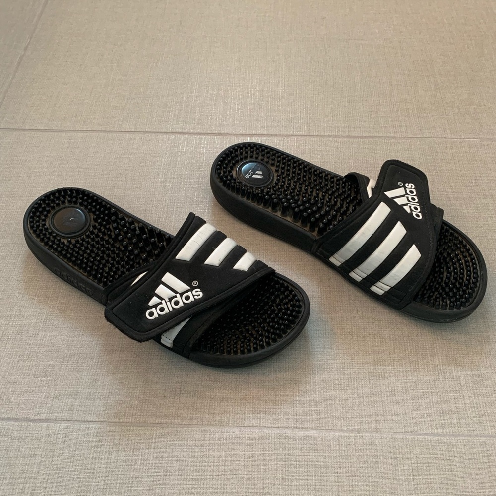 Adidas women’s slides